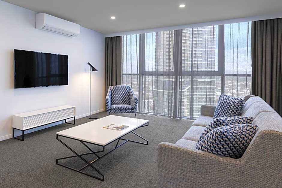 Meriton Suites Broadbeach