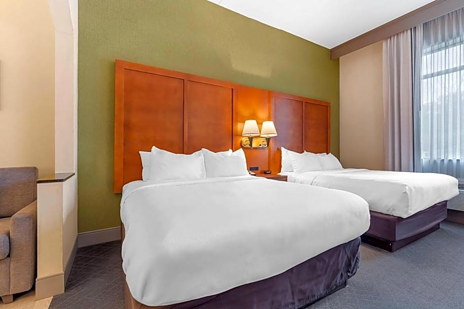 Comfort Inn & Suites LaVale - Cumberland