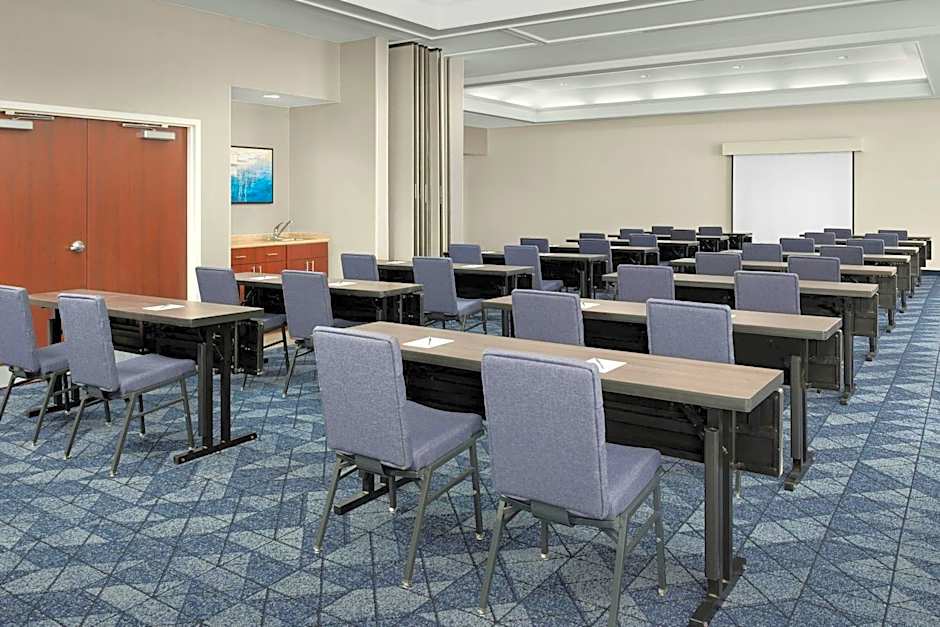 Courtyard by Marriott Virginia Beach Oceanfront/North 37th Street