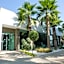 Sailor's Beach Club