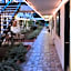 Tradewinds Airport Hotel