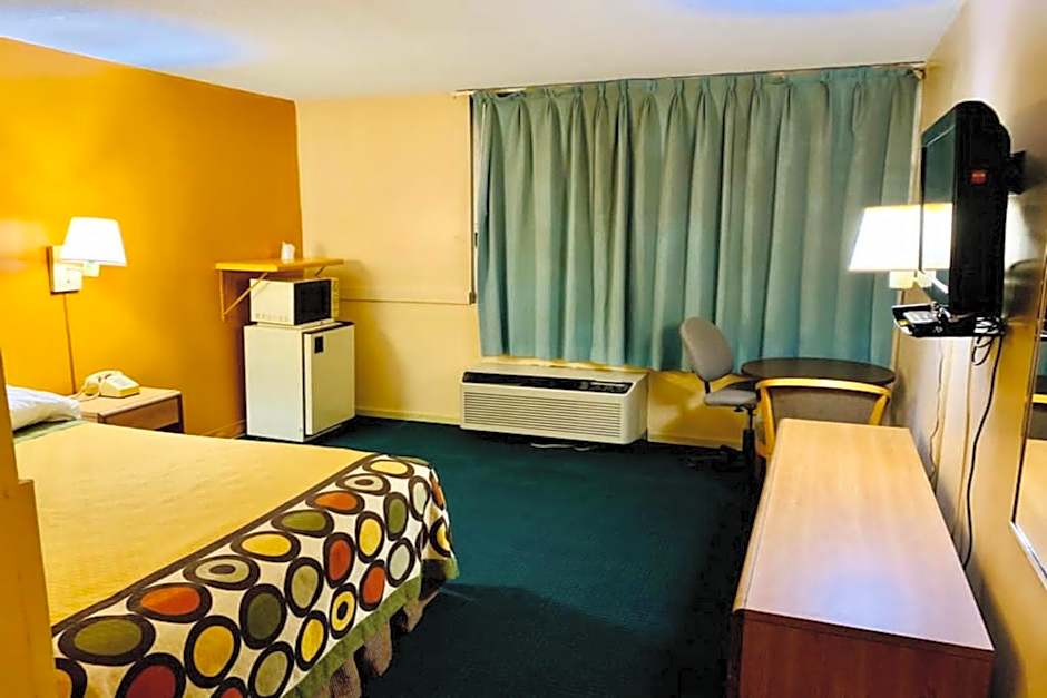 Red Carpet Inn & Suites Lima