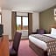Leonardo Hotel Dublin Christchurch - Formerly Jurys Inn