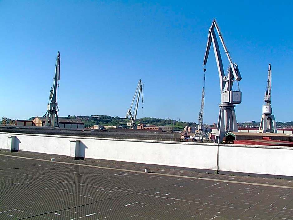Hotel Naval Sestao