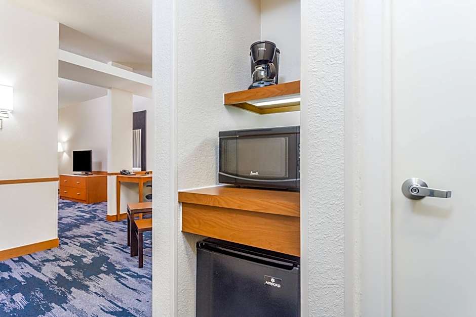 Fairfield Inn & Suites by Marriott Madison East