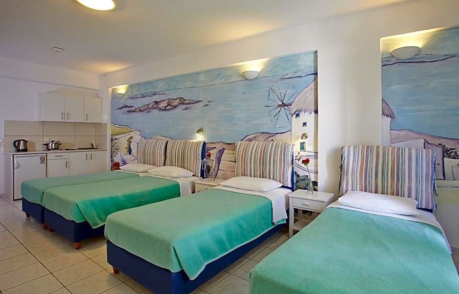 Photo 1 of 4 of Superior Quadruple Room