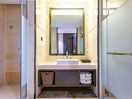 He Bo Xi Yin Hotel