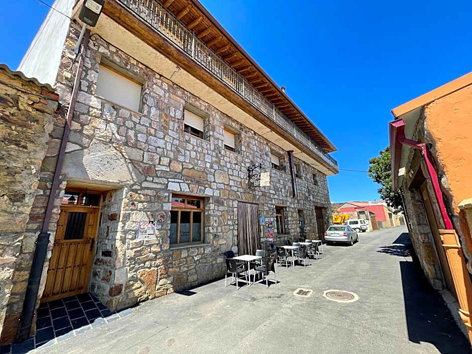 La Guarida de la Lleira