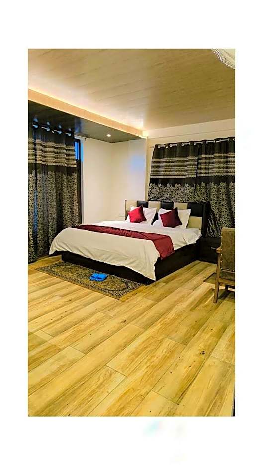 Hotel Saima – Srinagar, PA