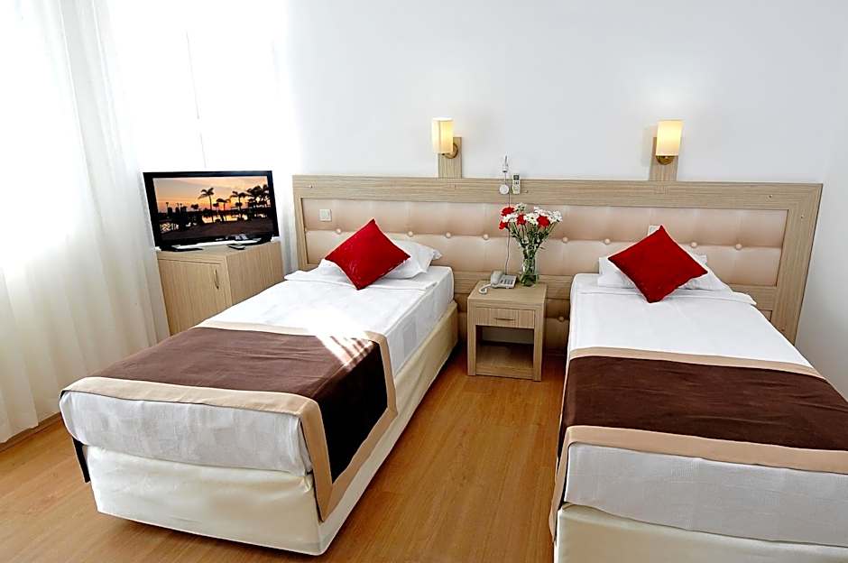 Ramira Beach Hotel - All Inclusive