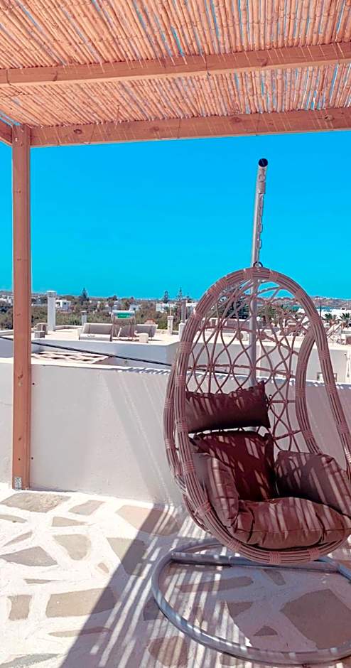Mare Naxia Hotel