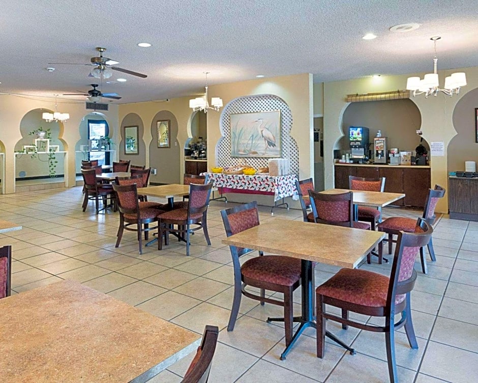 Econo Lodge San Angelo – San Angelo, TX