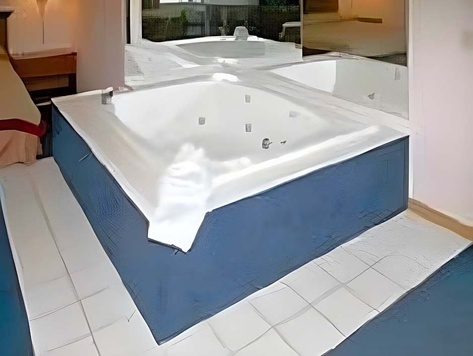 Mackinaw Budget Inn