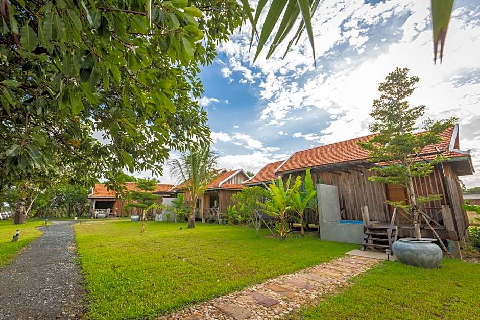 Kampot River Residence