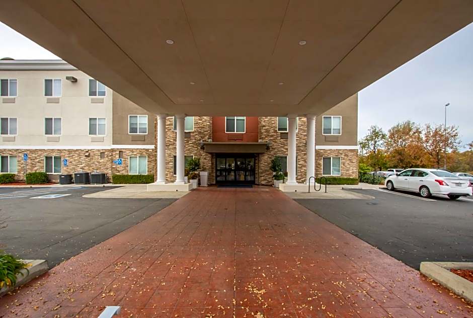 Holiday Inn Express Hotel & Suites Roseville - Galleria Area By IHG