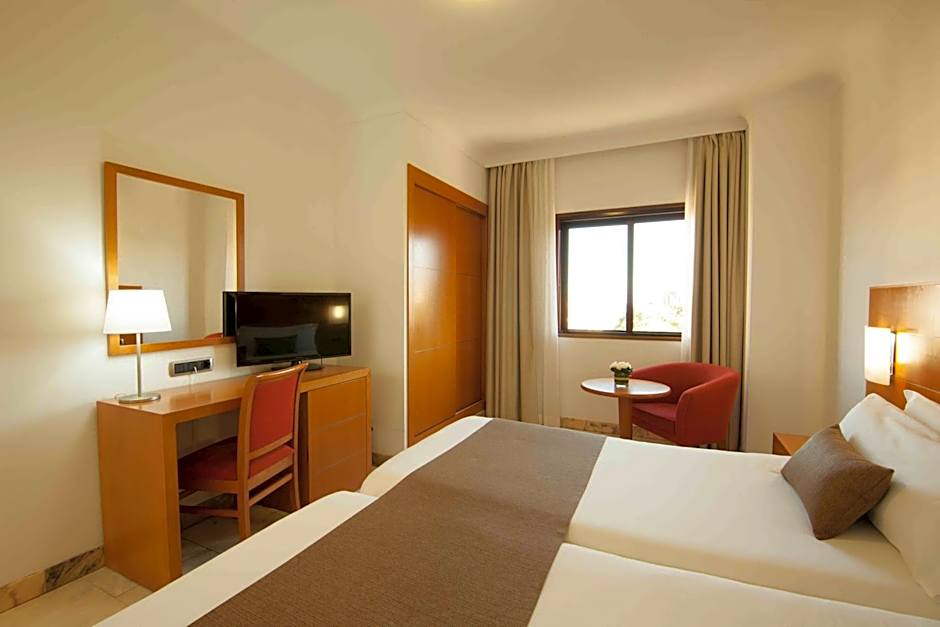 Photo 1 of 4 of Standard 1 Double Bed or 2 Beds