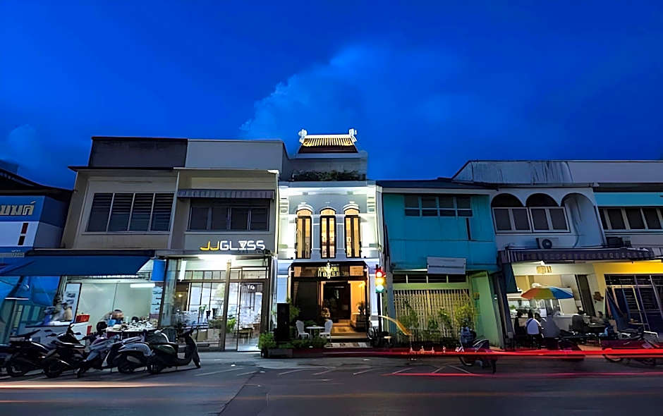 Xinlor House - Phuket Old Town