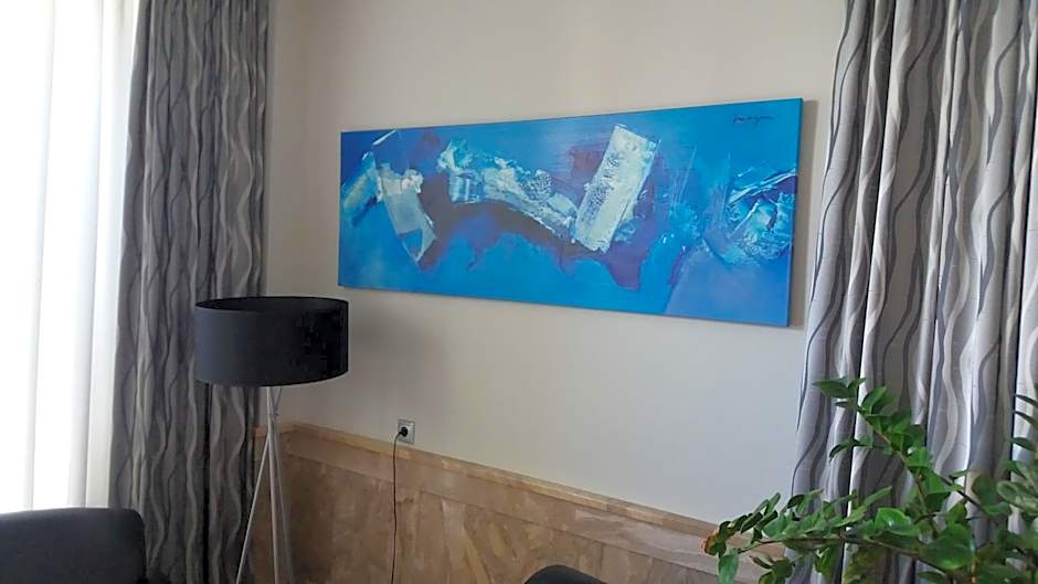 Paritsa Hotel