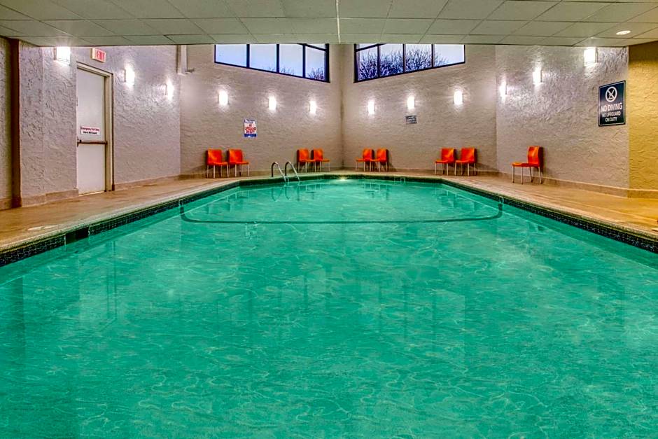 La Quinta Inn & Suites by Wyndham Minneapolis Bloomington West