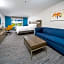 Holiday Inn Express and Suites Atlanta-Johns Creek By IHG
