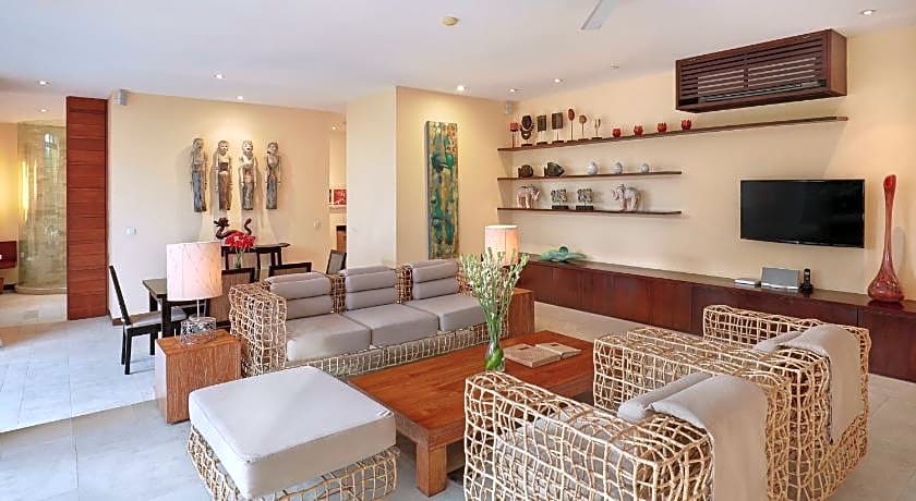 The Elysian Boutique Villa Hotel