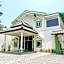 Hotel Taman Indah