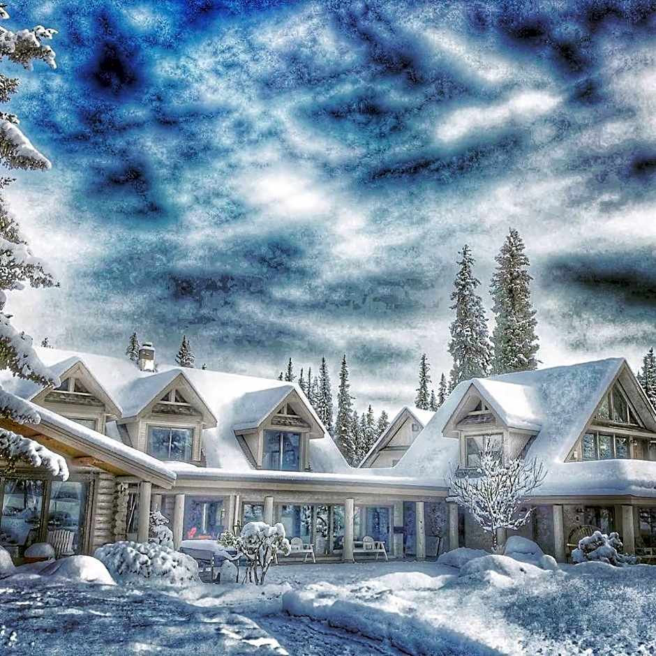 Retreat Wilderness Inn