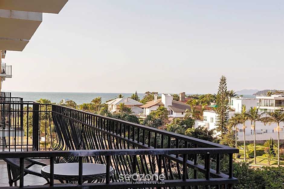 Beachfront Studios at IL Campanario Resort ILCTOP