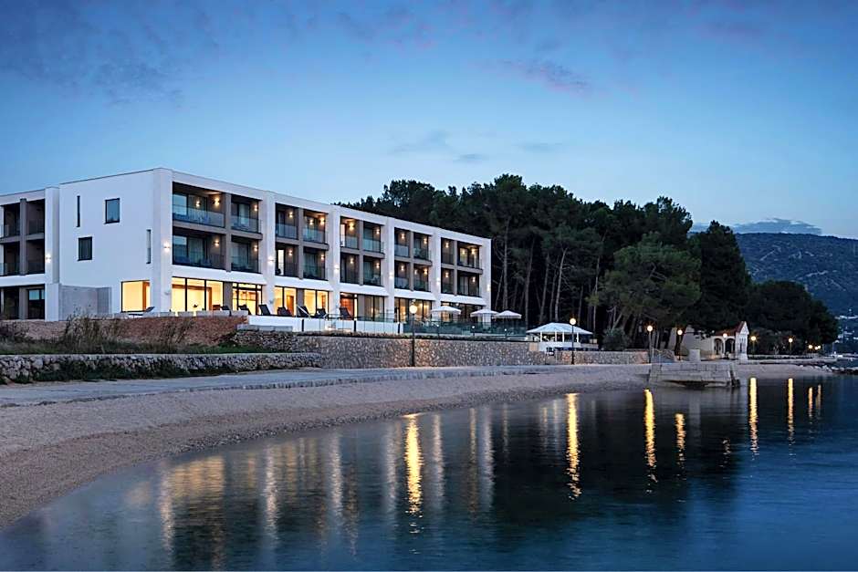 The Isolano, Cres, Autograph Collection