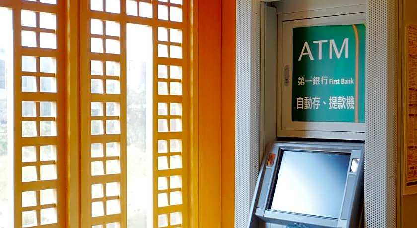 City Suites Gateway Hotel