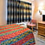 Knights Inn Grand Rapids East