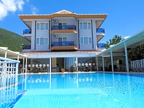 Senam Hotel