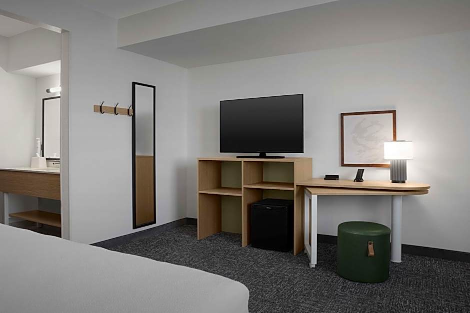 Spark by Hilton Miami Doral