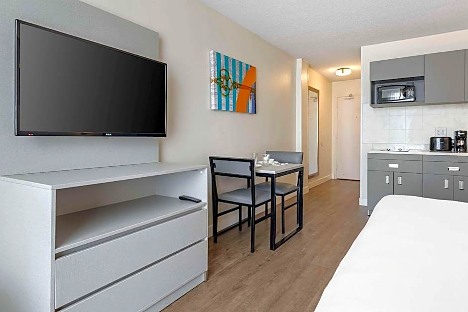 MainStay Suites MSP Airport - Mall Of America