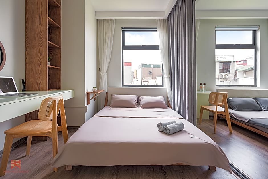 Nha Ngo Gach – Hanoi, NY