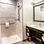 La Quinta Inn & Suites by Wyndham Baltimore Downtown