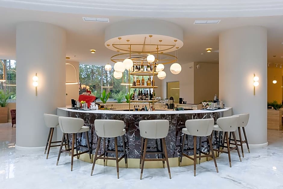 Ramada by Wyndham Bucharest Otopeni Airport