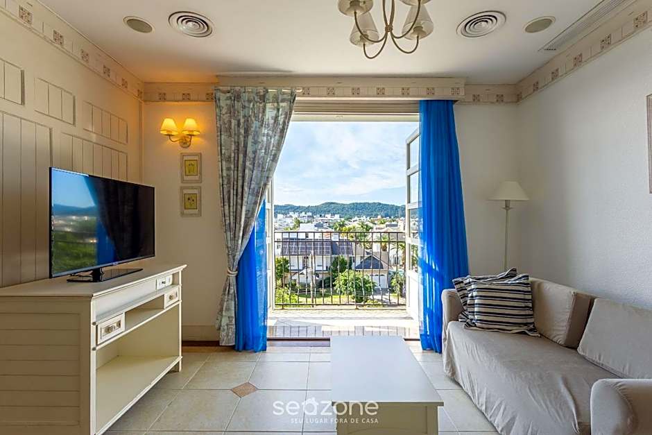 Beachfront Studios at IL Campanario Resort ILCTOP