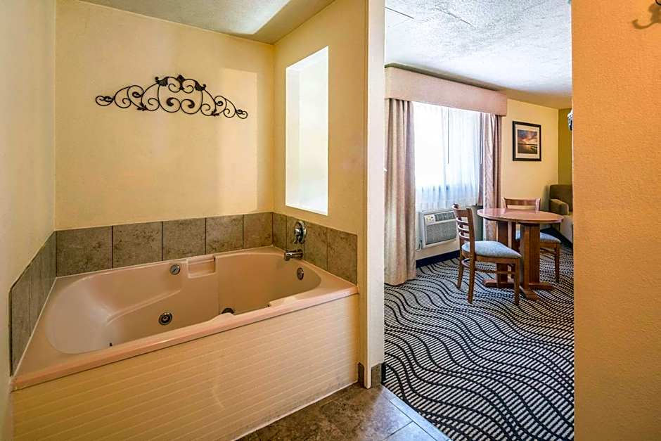 Quality Inn & Suites Coeur D'Alene