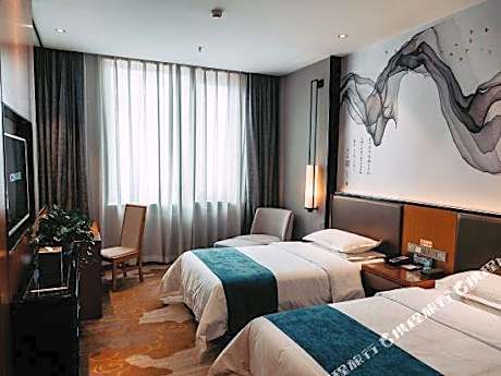 Lincheng Chenguang Hotel