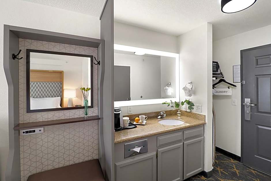 Holiday Inn Redding By IHG