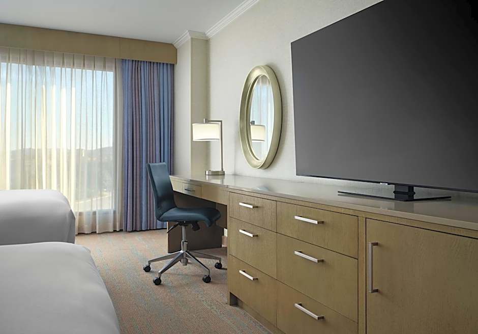 DoubleTree By Hilton Hotel Irvine-Spectrum