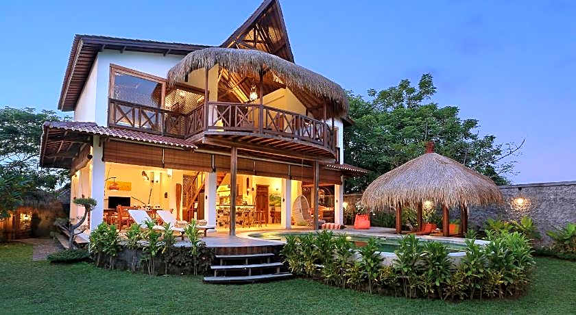 Breezy Point Villas
