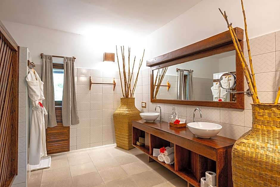 White Paradise Zanzibar