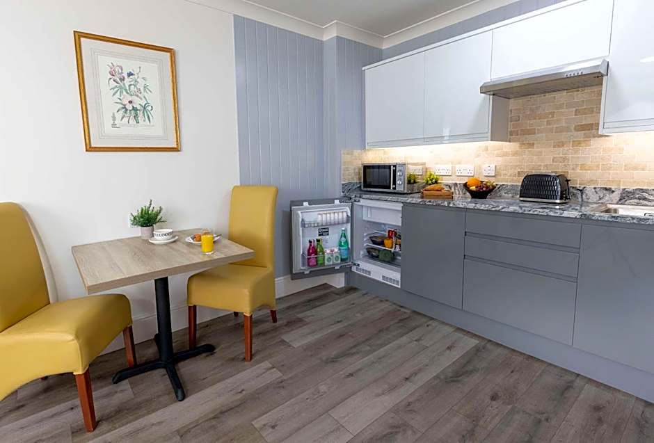 Best Western The Manor Hotel