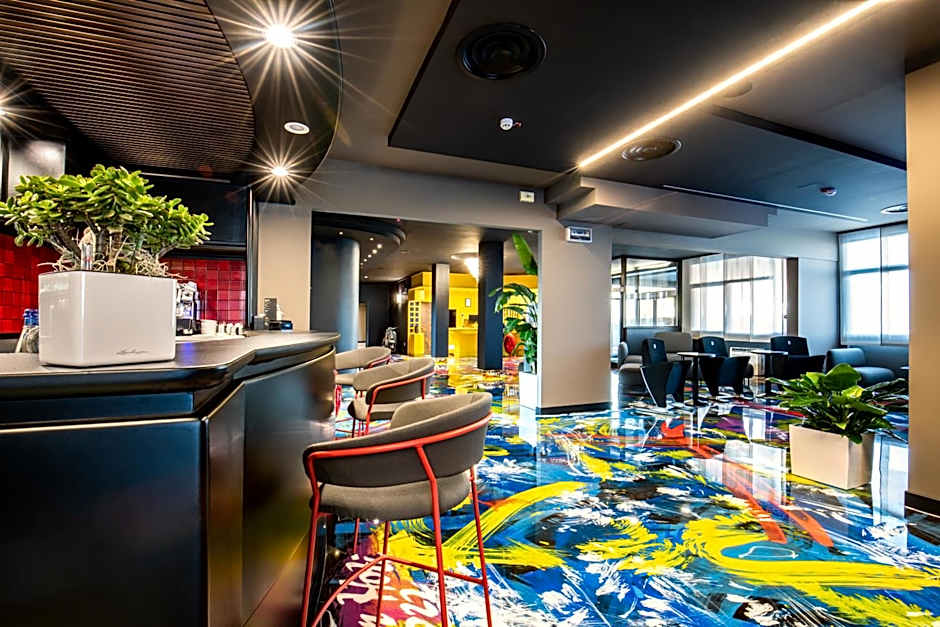 Muraless Art Hotel - WorldHotels Crafted