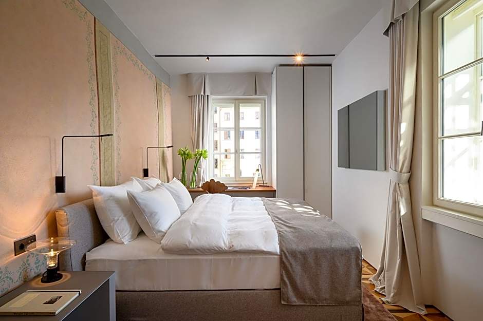 Zlata Ladjica Boutique Hotel