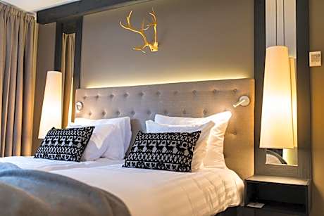 Northern Comfort Twin Room with Bath