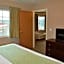 FairBridge Inn & Suites DuPont