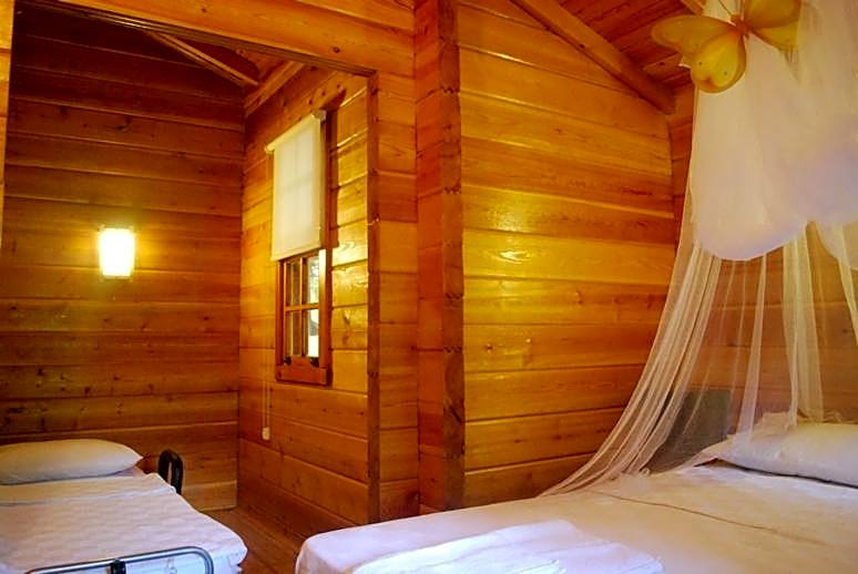 Portalimo Lodge Hotel - Adult Only +12